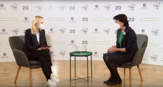 Zahájení TVT 2020: Beseda Jany Plodkové s předsedkyní Akademie věd prof. Evou Zažímalovou