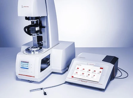 Anton Paar MCR Evolution & Cora 5001 kombinovaný reometr a Raman spektrometr