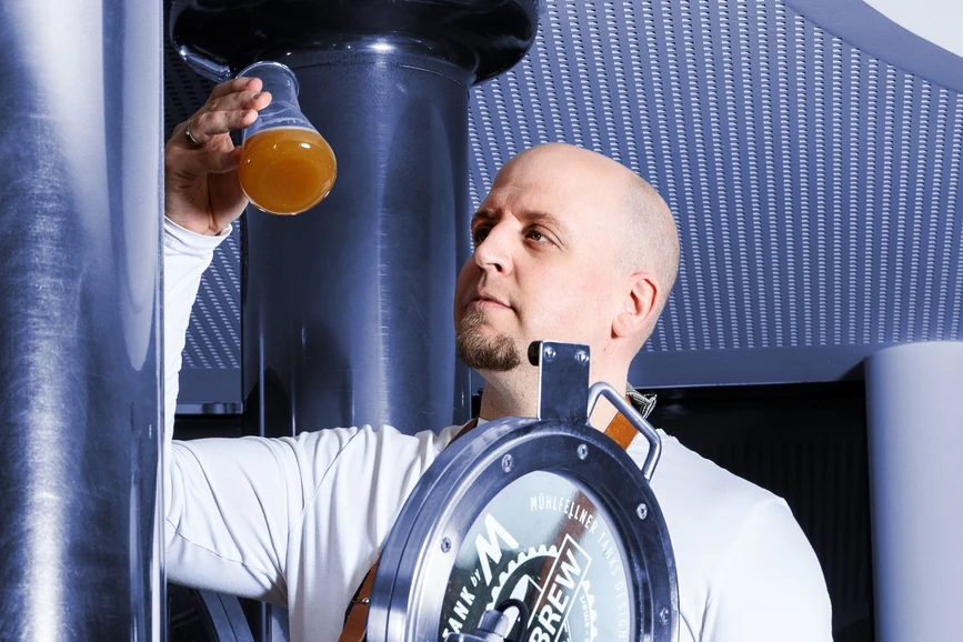 Anton Paar CZ: Anton Paar System mereni mladiny - sample,.jpg