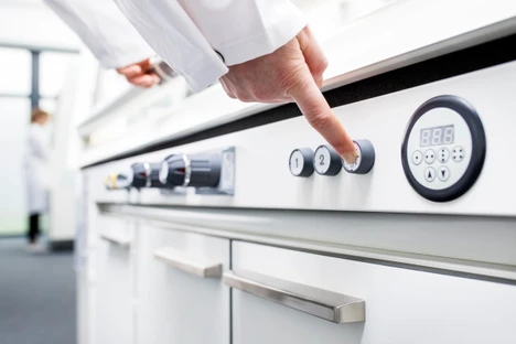 WALDNER - Laboratorní digestoře