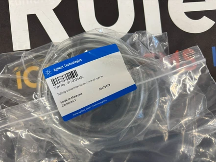 Agilent hadička 1/4″ ID × 3/8″ OD, 3710033400 (Nová)