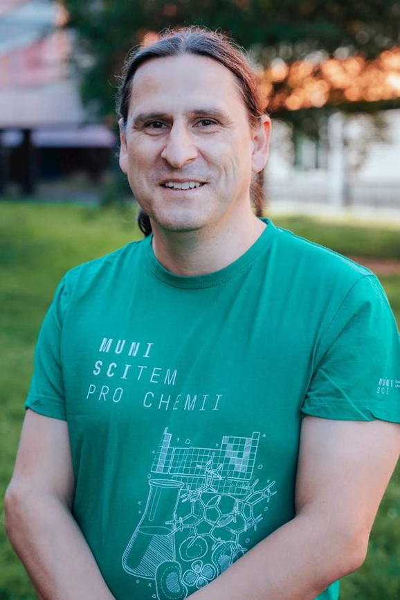 Masarykova Univerzita/Irina Matusevič: V roli ředitele Ústavu chemie je snahou Petra Táborského vytvořit perspektivní tým, který bude evropsky konkurenceschopný a respektovaný