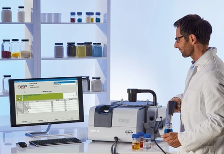 Bruker MPA II víceúčelový laboratorní FT-NIR analyzátor