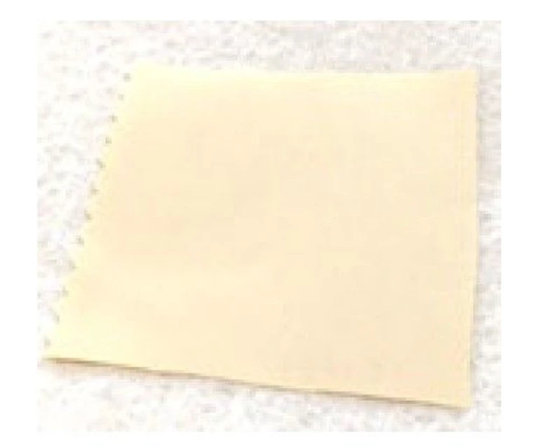 Shimadzu: Obr. 1 Vodoodpudivá tkanina (vzorek B)