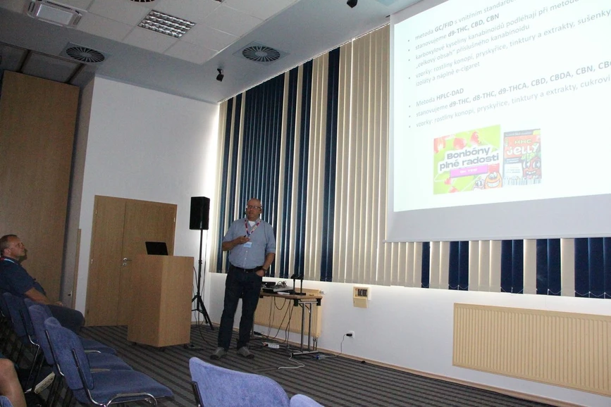 Škola hmotnostní spektrometrie: 26. Škola MS 2025 - Analýza kanabinoidů v Celně technické laboratoři (Josef Reitmajer)
