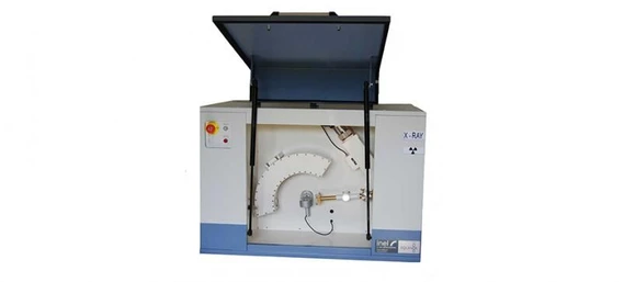 Thermo Scientific ARL EQUINOX 1000 Práškový difraktometr