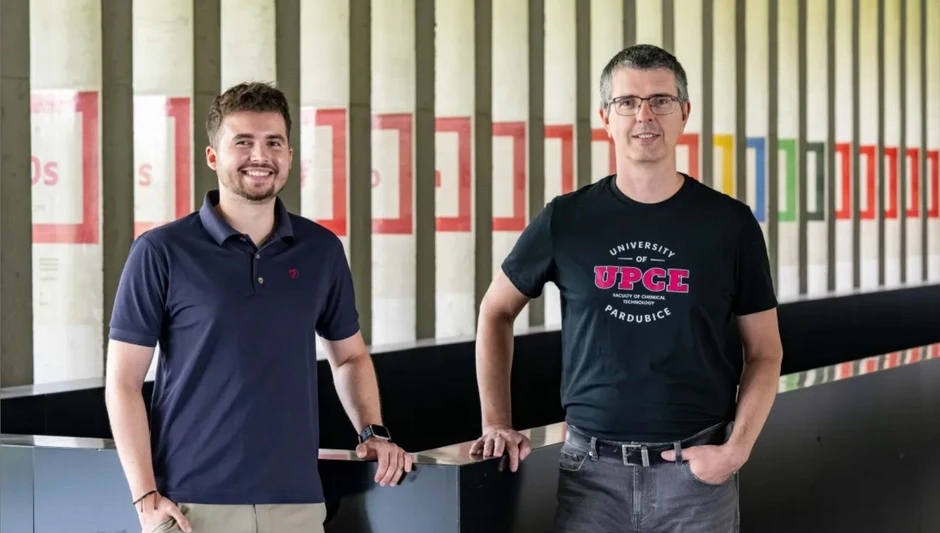 <p>UPCE / Adrián Zeiner: Po stopách gadolinia</p>