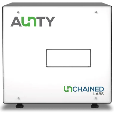 Unchained Labs Aunty fluorescenční, SLS a DLS systém