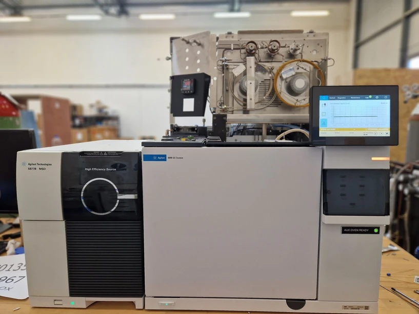 Wasson-ECE CZ: Rozestavěný plynový chromatograf s hmotnostním detektorem v pražské továrně