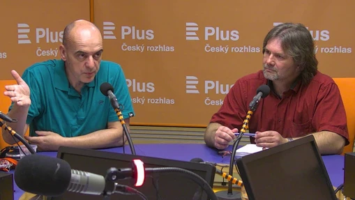 Mělo by Česko přistoupit k plošnému zákazu glyfosátů? | Pro a proti